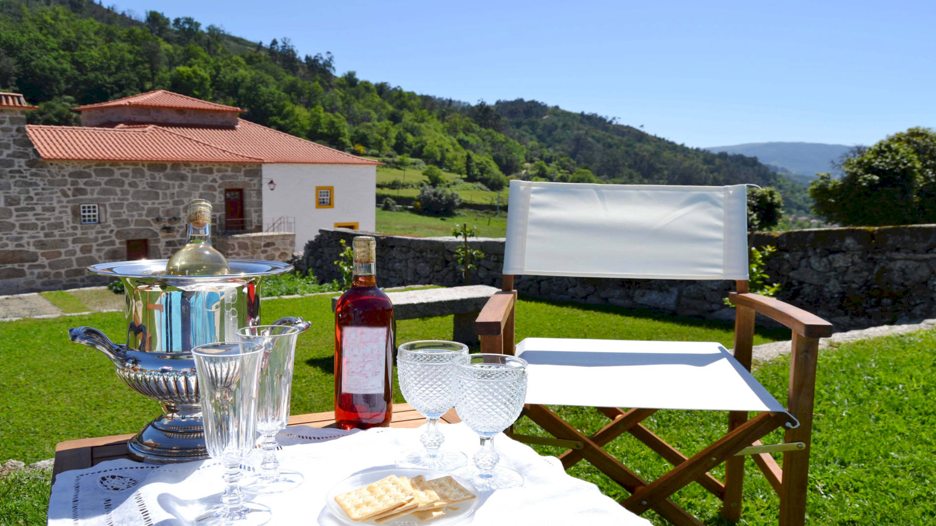 CASA DA PORTELA DE SAMPRIZ