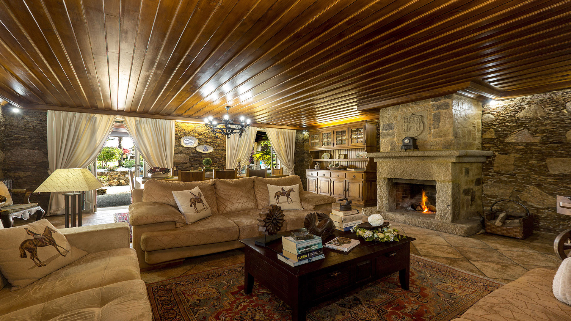 CASA DA ENCRUZILHADA