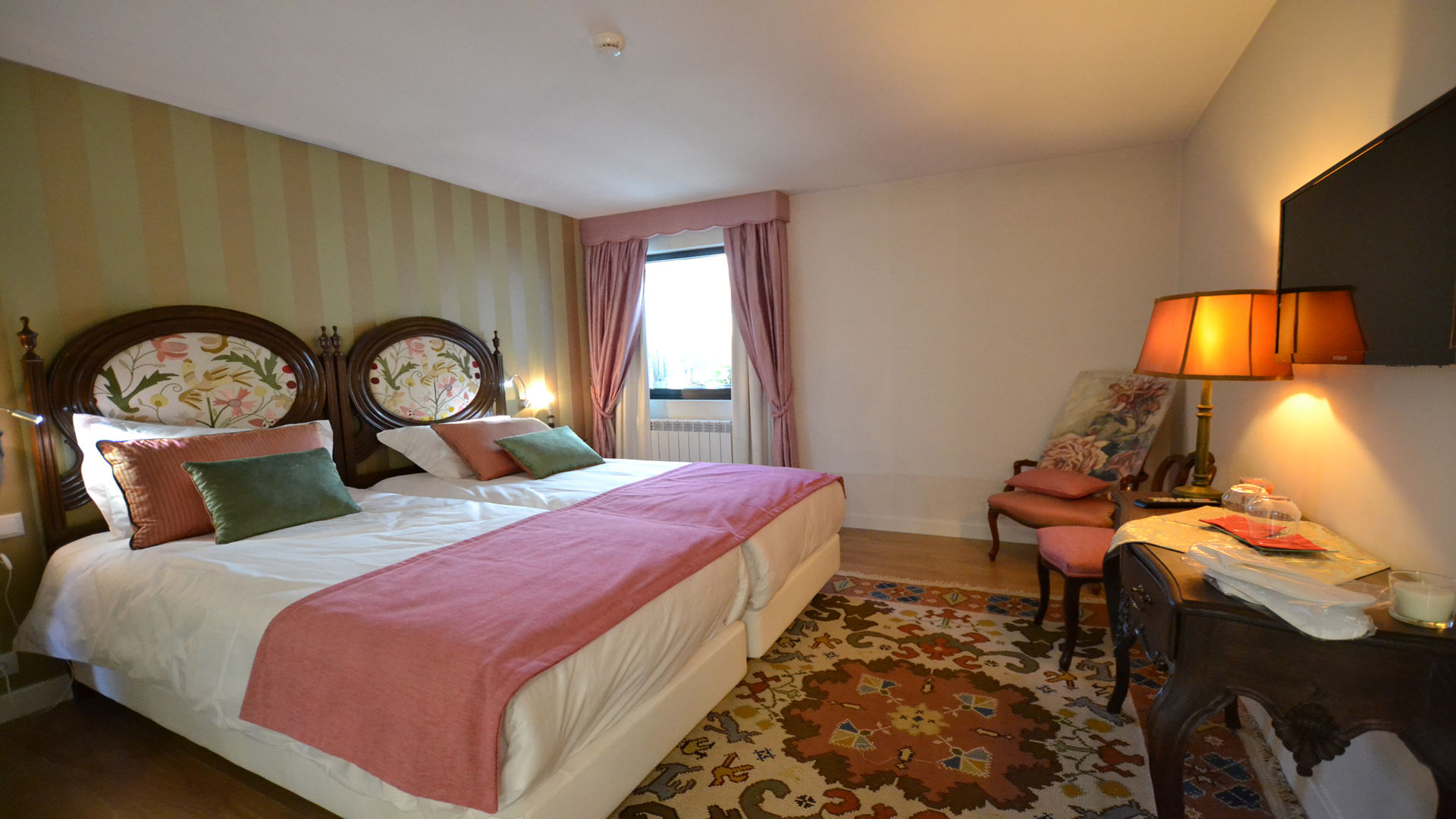 SOLAR SAMPAIO E MELO