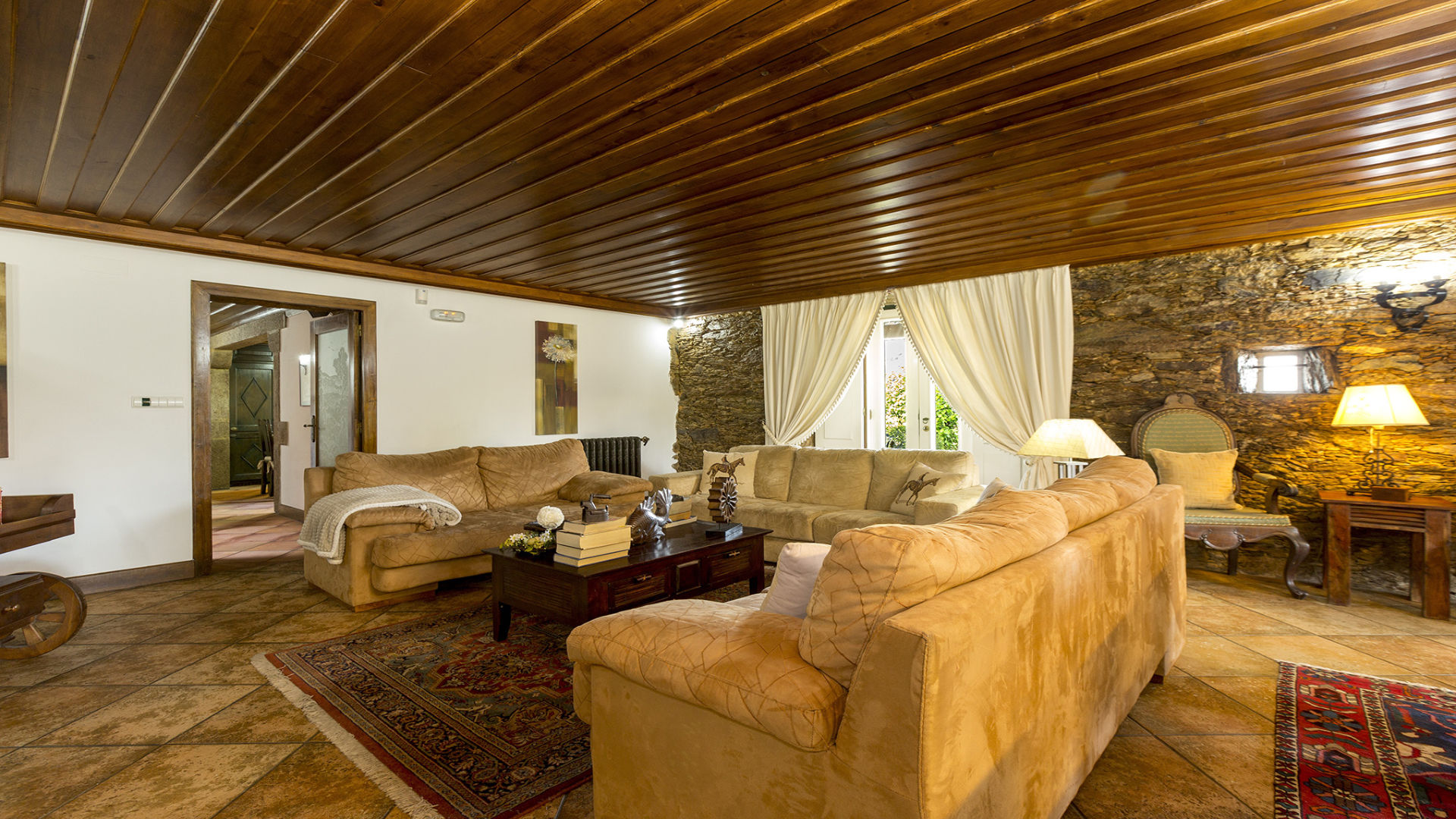 CASA DA ENCRUZILHADA