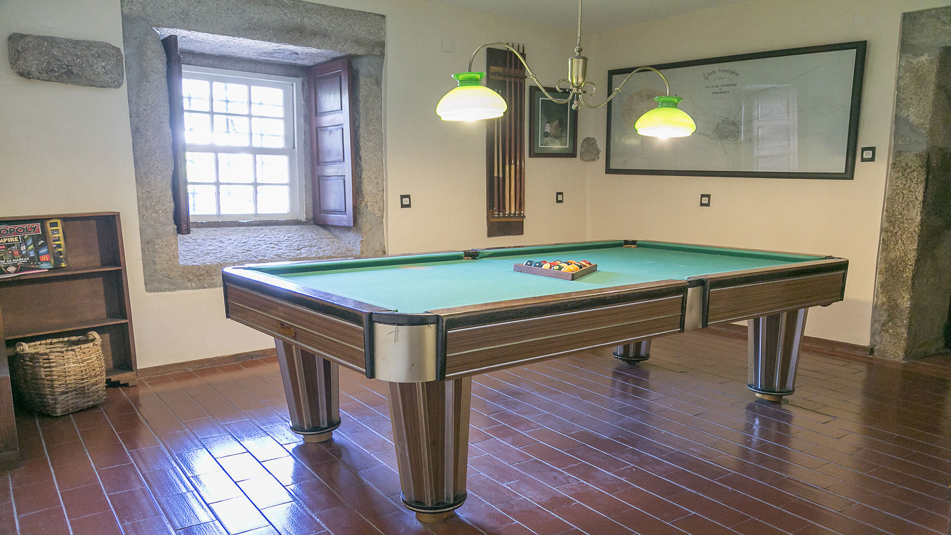 SOLAR SAMPAIO E MELO