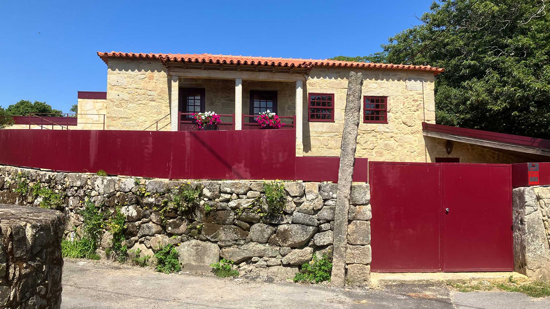 CASA DO CRUZEIRO DO OUTEIRO