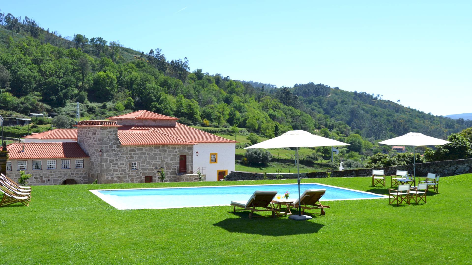 CASA DA PORTELA DE SAMPRIZ